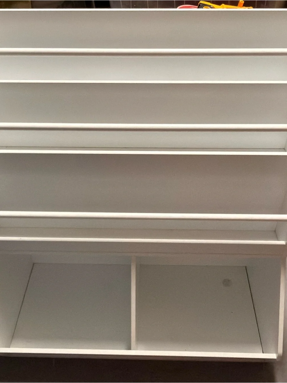 White Toddler Bookcase w/Cubbies